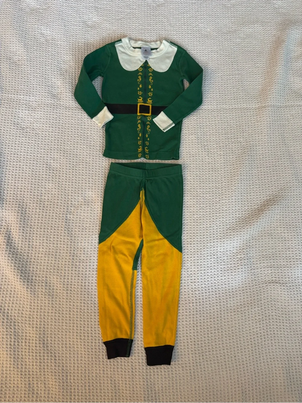 Hanna Andersson Buddy the Elf Pajama set